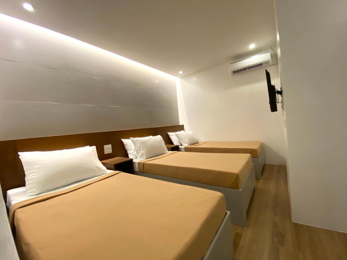 Hotel Espineli'S Balayan Zewnętrze zdjęcie
